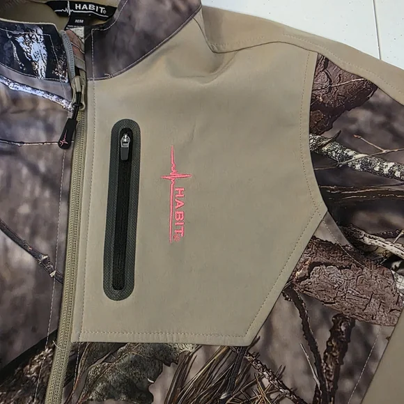 Habit Women's Utility Jacket - Camouflage and Tan Scent Factor Size Medium - Picture 5 of 10